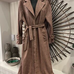 Women’s Plaid Belted Trench Coat - Brown